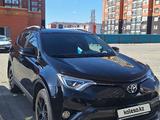 Toyota RAV4 2018 года за 8 999 999 тг. в Актобе