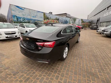 Chevrolet Malibu 2022 года за 14 500 000 тг. в Алматы – фото 7