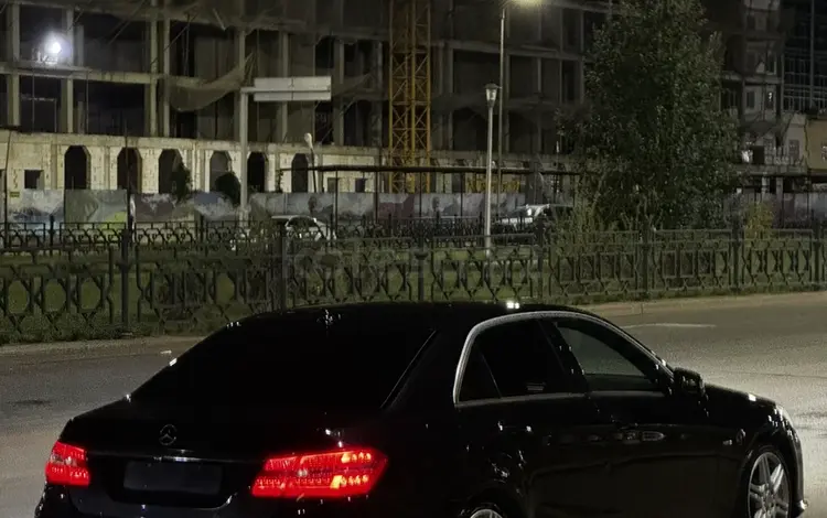 Mercedes-Benz E 200 2011 года за 8 500 000 тг. в Астана