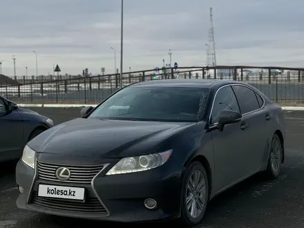 Lexus ES 250 2015 года за 8 500 000 тг. в Атырау – фото 4