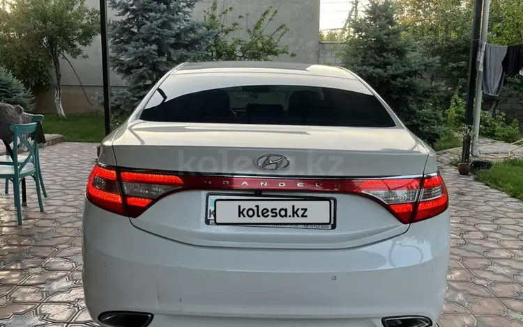 Hyundai Grandeur 2013 годаfor7 000 000 тг. в Шымкент