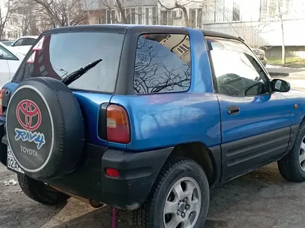 Toyota RAV4 1995 года за 2 300 000 тг. в Алматы – фото 2