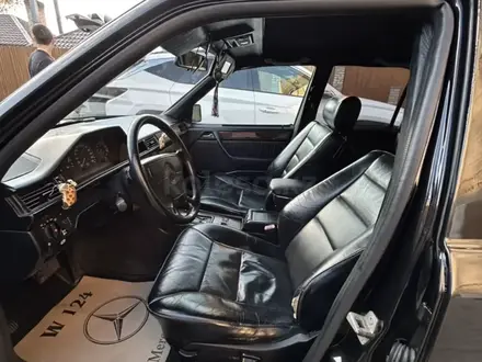Mercedes-Benz E 280 1995 года за 2 600 000 тг. в Тараз – фото 5