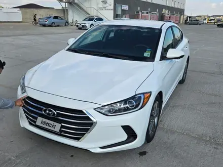 Hyundai Elantra 2018 года за 6 000 000 тг. в Актау – фото 8