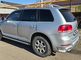 Volkswagen Touareg 2004 годаүшін4 000 000 тг. в Астана – фото 4