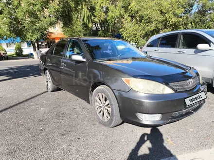 Toyota Camry 2002 года за 5 500 000 тг. в Тараз – фото 2