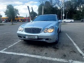 Mercedes-Benz C 270