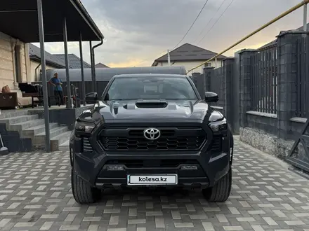 Toyota Tacoma 2024 года за 37 000 000 тг. в Алматы – фото 10