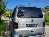 Volkswagen Caravelle 2005 года за 7 800 000 тг. в Алматы – фото 2