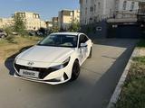 Hyundai Elantra 2022 года за 8 650 000 тг. в Атырау – фото 2