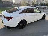 Hyundai Elantra 2022 года за 8 650 000 тг. в Атырау – фото 5