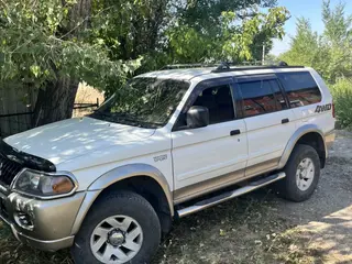 Mitsubishi Montero Sport