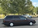 Volkswagen Passat 1993 годаүшін1 300 000 тг. в Тараз