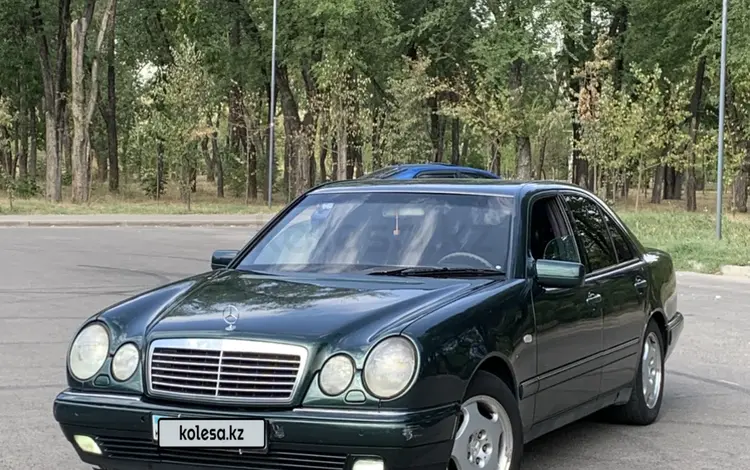 Mercedes-Benz E 280 1997 года за 2 700 000 тг. в Алматы