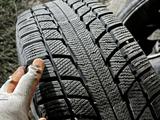 Диски R17 с новой зимней резиной 235 65 17 за 250 000 тг. в Алматы – фото 4