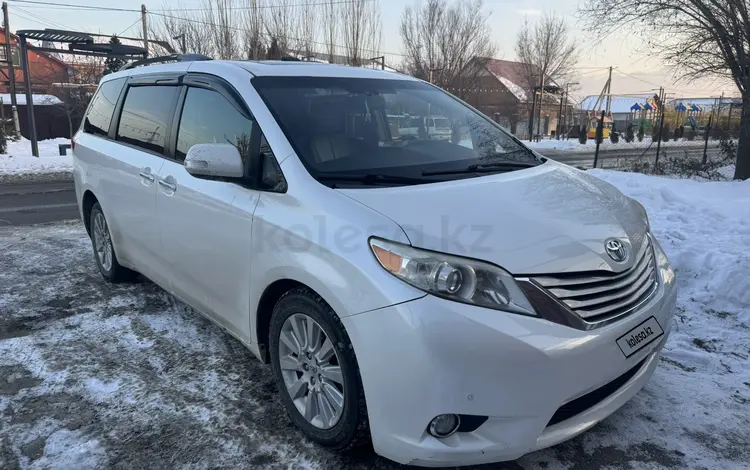 Toyota Sienna 2013 года за 12 000 000 тг. в Алматы