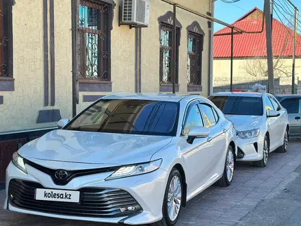 Toyota Camry 2020 года за 15 500 000 тг. в Алматы – фото 8