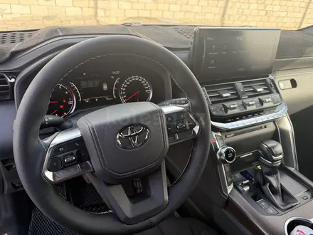 Toyota Land Cruiser 2023 года за 58 000 000 тг. в Актау – фото 6