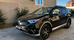 Toyota RAV4 2017 года за 8 600 000 тг. в Актау