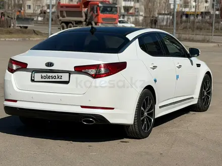 Kia K5 2012 года за 8 000 000 тг. в Астана – фото 11