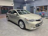 Toyota Avalon 2014 года за 10 200 000 тг. в Алматы