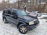 Suzuki XL7 2002 годаfor3 900 000 тг. в Алматы