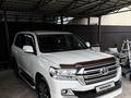 Toyota Land Cruiser 2019 года за 33 000 000 тг. в Алматы