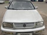 Volkswagen Vento 1993 годаүшін1 250 000 тг. в Астана – фото 4