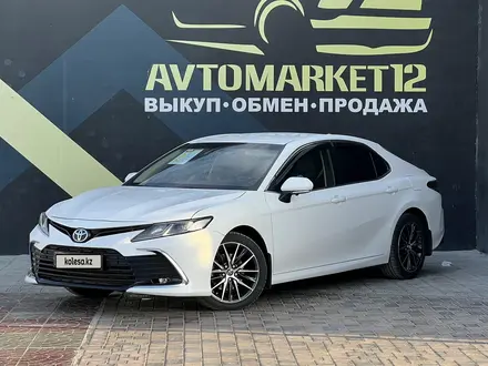 Toyota Camry 2020 года за 12 800 000 тг. в Актау