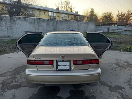 Toyota Camry 1997 года за 3 300 000 тг. в Алматы – фото 14