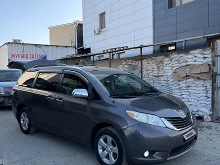 Toyota Sienna 2012 года за 5 900 000 тг. в Атырау – фото 3