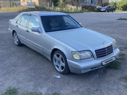 Mercedes-Benz S 320 1994 года за 2 100 000 тг. в Караганда – фото 2