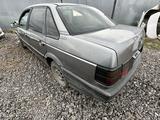 Volkswagen Passat 1993 года за 300 000 тг. в Актобе