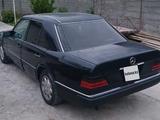 Mercedes-Benz E 220 1992 года за 1 300 000 тг. в Шымкент – фото 2