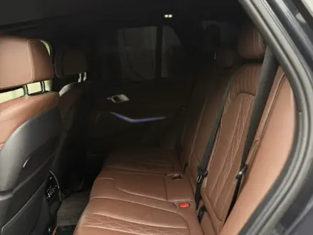 BMW X5 2018 года за 33 000 000 тг. в Шымкент – фото 17
