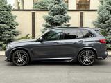 BMW X5 2018 года за 33 000 000 тг. в Шымкент – фото 4