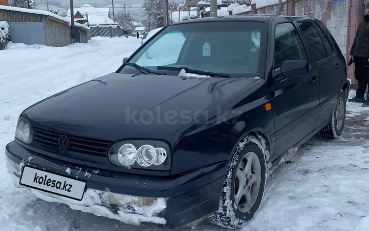 Volkswagen Golf 1995 года за 1 200 000 тг. в Алматы