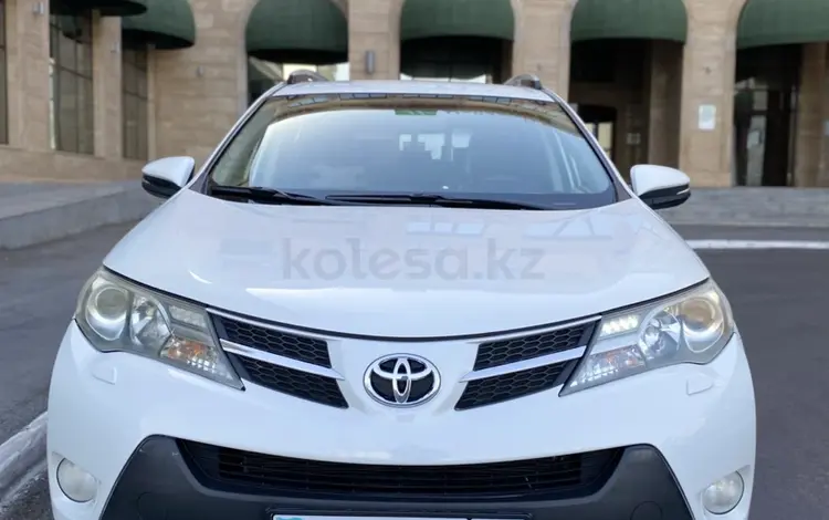 Toyota RAV4 2013 годаүшін10 400 000 тг. в Актау