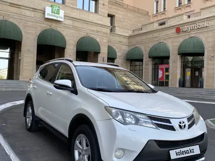 Toyota RAV4 2013 года за 10 400 000 тг. в Актау – фото 3