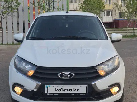 ВАЗ (Lada) Granta 2190 2022 года за 4 000 000 тг. в Астана