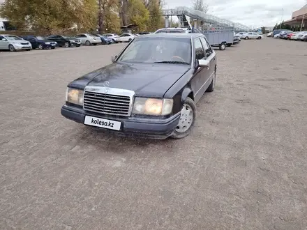 Mercedes-Benz E 230 1991 года за 850 000 тг. в Алматы