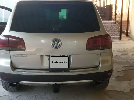 Volkswagen Touareg 2003 года за 4 000 000 тг. в Алматы – фото 5