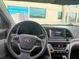 Hyundai Elantra 2017 года за 5 800 000 тг. в Актау – фото 4