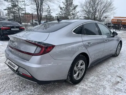 Hyundai Sonata 2019 года за 10 400 000 тг. в Астана – фото 4