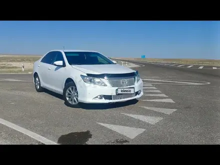 Toyota Camry 2013 года за 9 500 000 тг. в Атырау