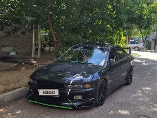Mitsubishi Galant