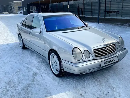 Mercedes-Benz E 55 AMG 1998 года за 5 500 000 тг. в Талдыкорган – фото 9