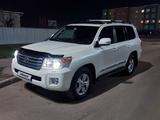 Toyota Land Cruiser 2013 года за 23 000 000 тг. в Астана