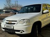 Chevrolet Niva 2018 года за 4 200 000 тг. в Уральск – фото 2