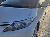 Toyota Estima 2010 года за 8 150 000 тг. в Актобе – фото 3